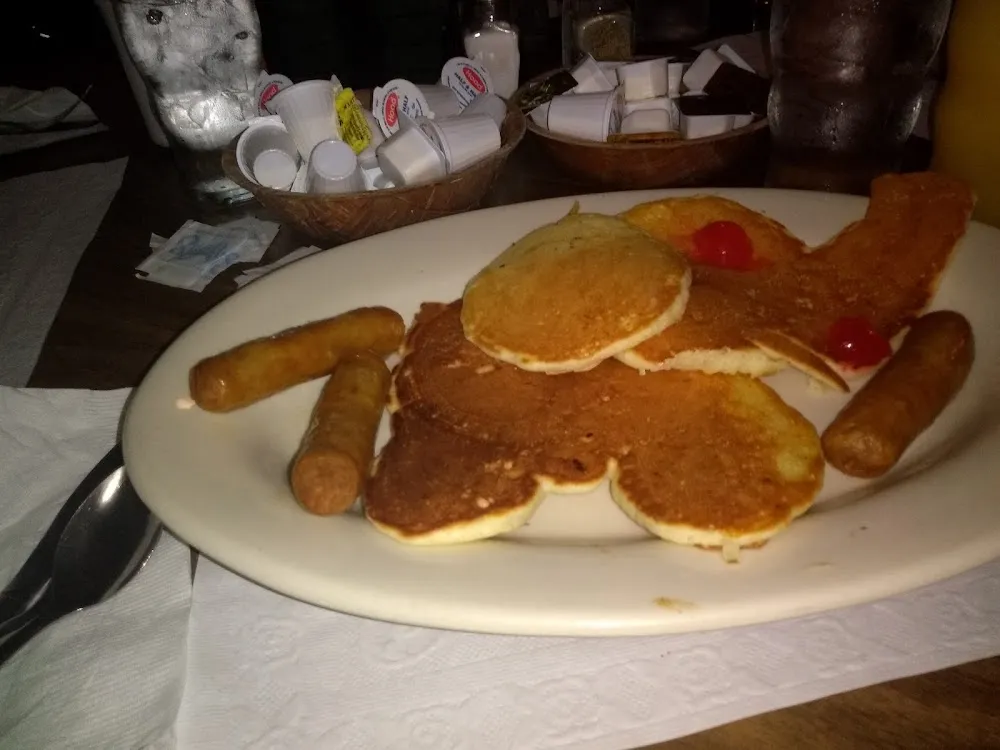 Pancakes with Sausage Links